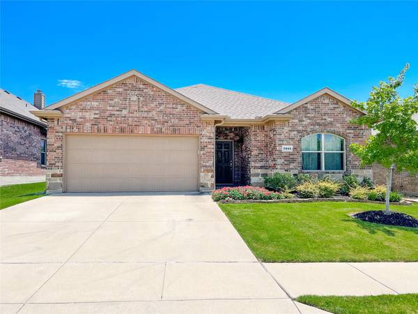 3944 Cloud Cover Road, Fort Worth, TX 76262