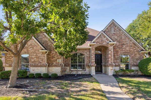 8600 Glenbrook Drive, North Richland Hills, TX 76182