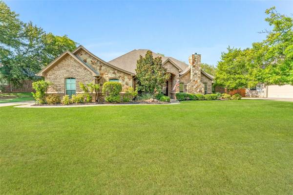 8021 Ravenswood Road, Granbury, TX 76049