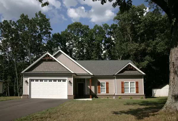 1258 Gladden CIR, Forest, VA 24551