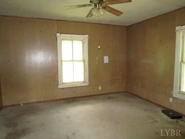 Gladys, VA 24554,3217 Pigeon Run RD