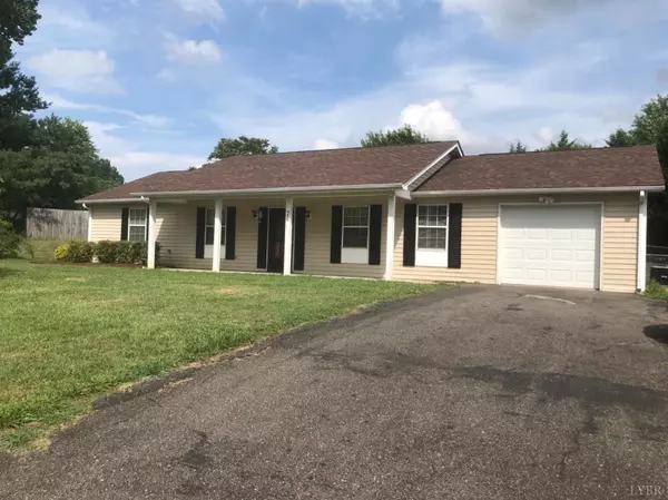 76 Royal, Forest, VA 24551