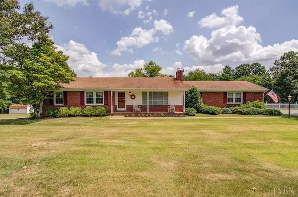 279 Ivy Knoll DR, Gladys, VA 24554