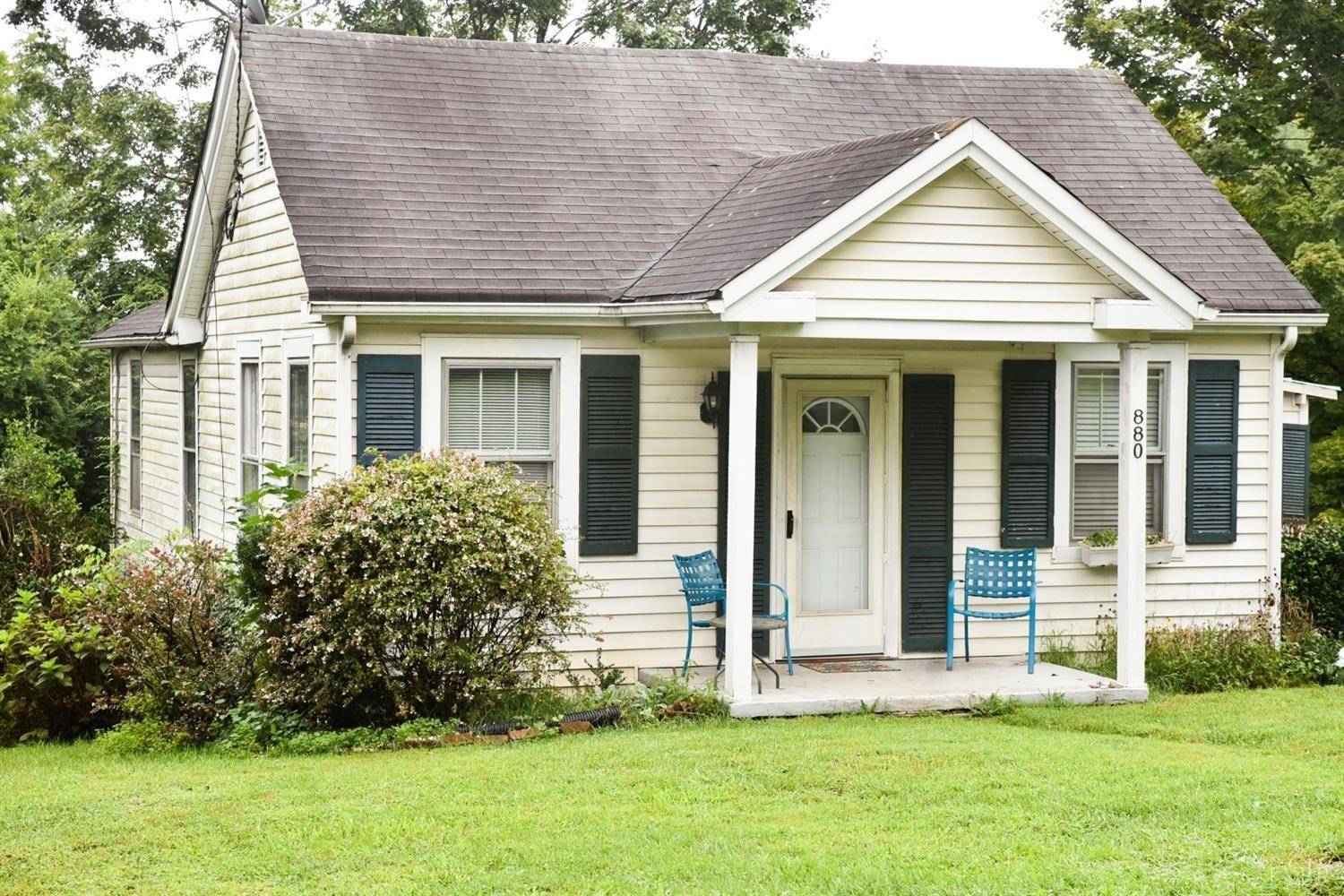 880 VES RD, Lynchburg, VA 24503