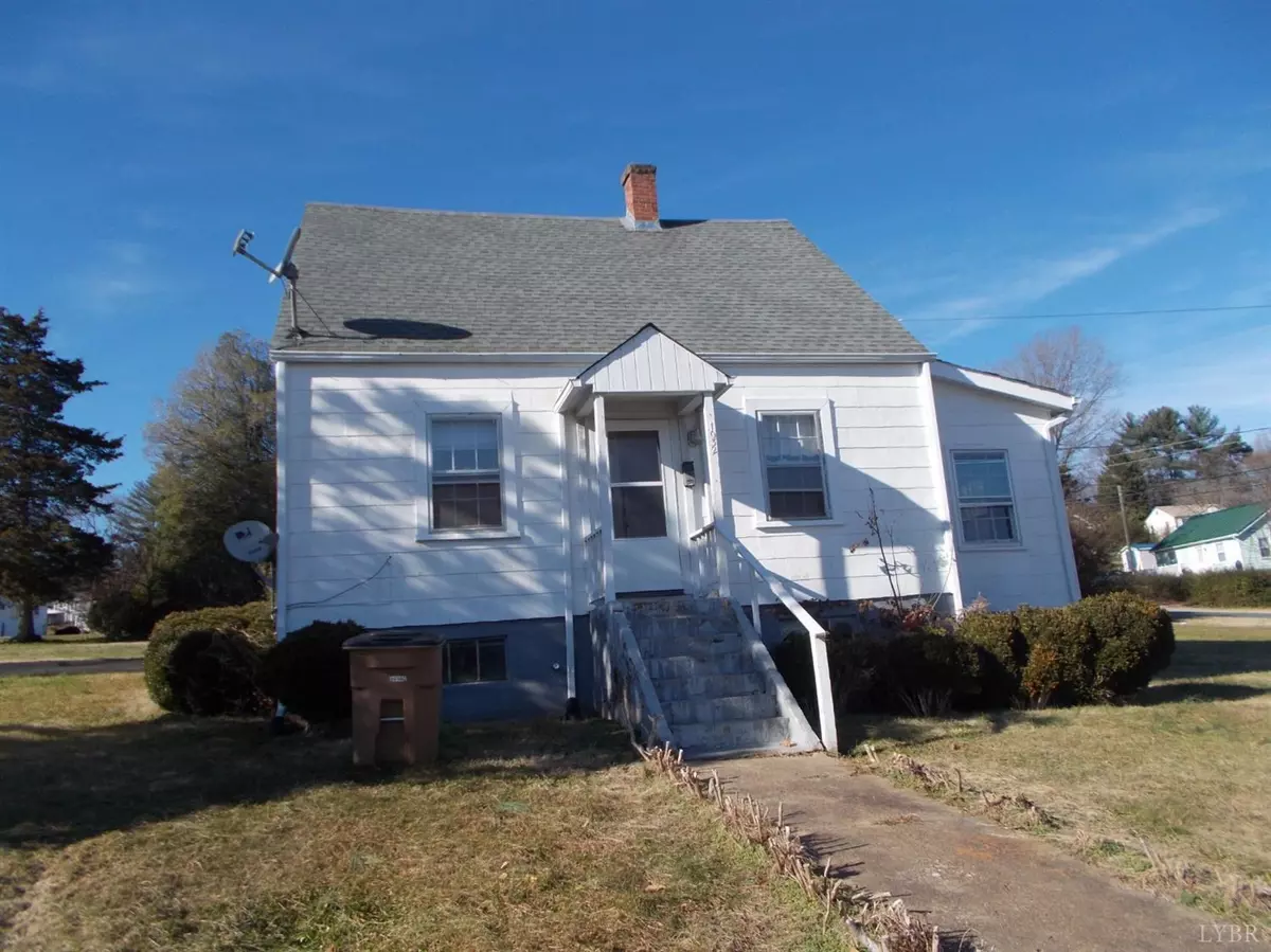 Altavista, VA 24517,1032 8th ST