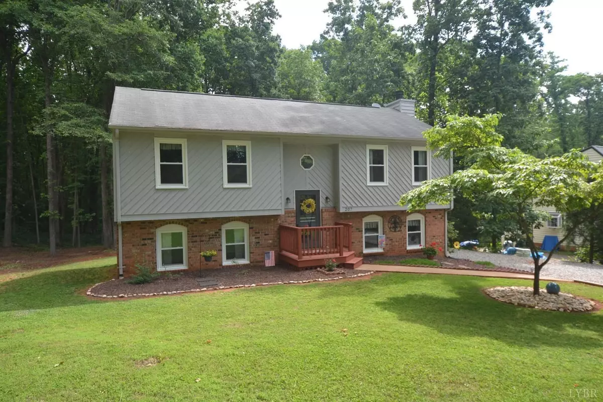 Forest, VA 24551,207 Colonial