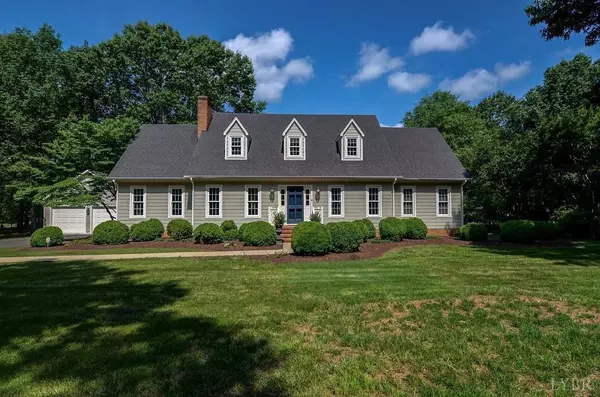 16143 L.P. Bailey HWY, Nathalie, VA 24577