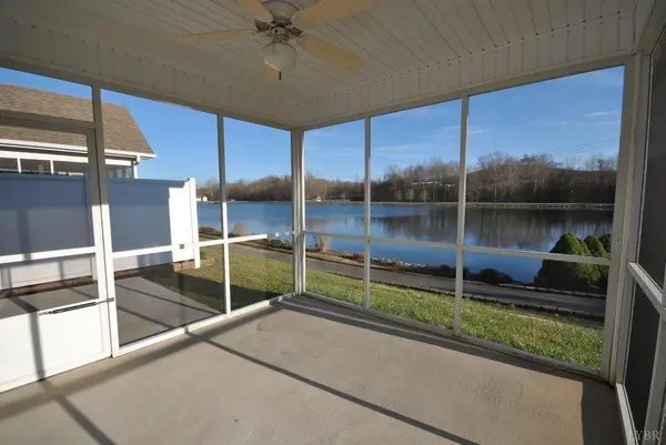 64 Shore Line DR, Lynchburg, VA 24501