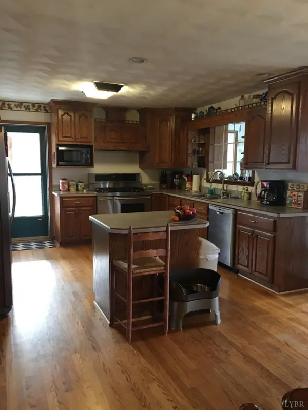 Nathalie, VA 24577,1241 State Shed RD