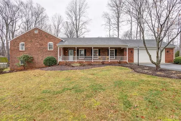 609 Ramblewood RD, Forest, VA 24551