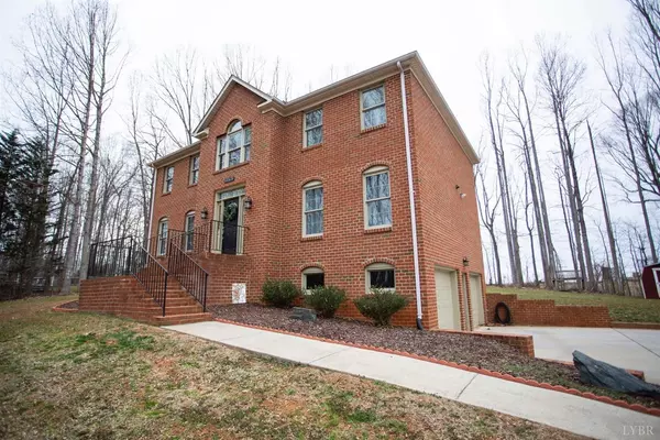 Forest, VA 24551,1165 Smoketree Drive