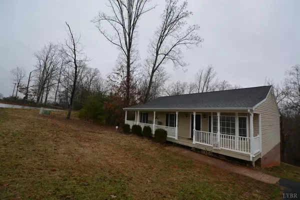 5541 Cottontown RD, Forest, VA 24551