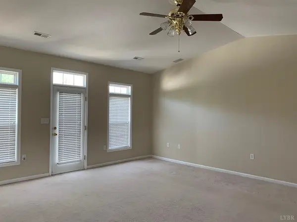 57 Crocetti LN, Lynchburg, VA 24501