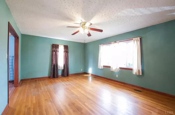 Gladys, VA 24554,100 Lily LN