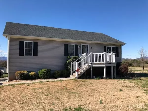 2342 Terrace View RD, Forest, VA 24551