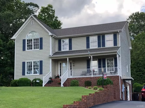 211 Swan LN, Forest, VA 24551