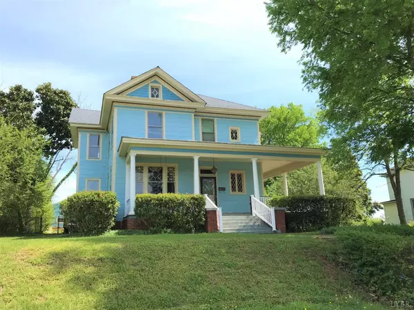 Altavista, VA 24517,909 Bedford Avenue