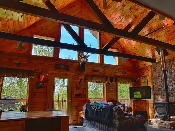 Shipman, VA 22971,520 Willoughby LN