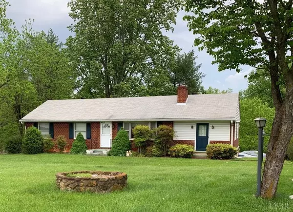 7900 E Lynchburg Salem Tpke, Goode, VA 24556