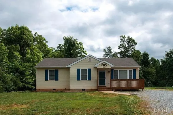 17479 Leesville RD, Evington, VA 24550