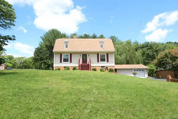 423 Poplar Forest Drive, Forest, VA 24551