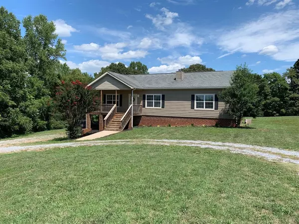 195 Clinton DR, Evington, VA 24550