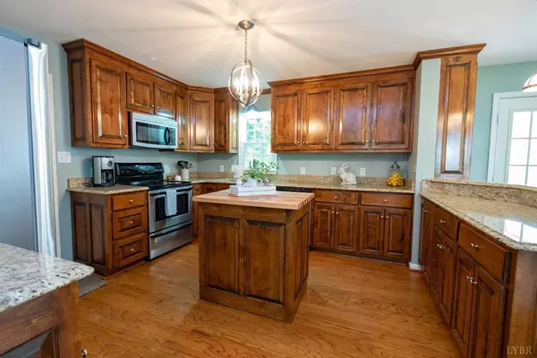 Forest, VA 24551,106 Waterview CIR