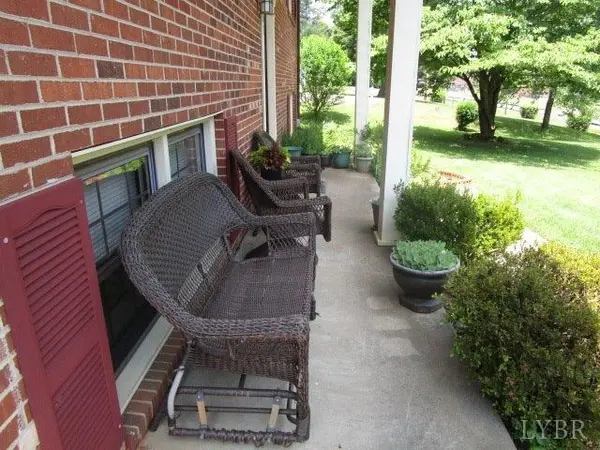 Martinsville, VA 24112,253 Robin RD