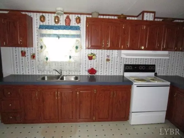 Halifax, VA 24558,1149 Williams TRL