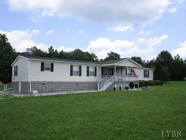 295 Fay Lee DR, Blairs, VA 24527