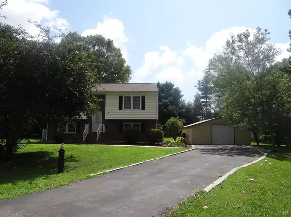 Forest, VA 24551,108 Collingswood CT