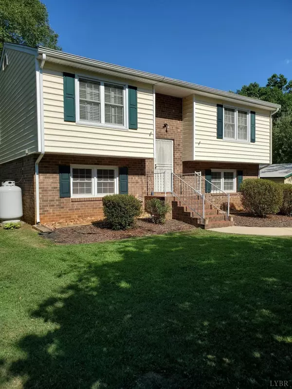 Forest, VA 24551,108 Collingswood CT