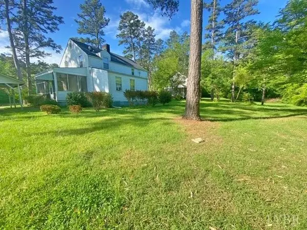 Halifax, VA 24558,1035 Banister RD