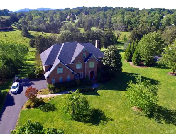 1436 Jefferson Drive West, Forest, VA 24551