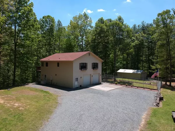 316 S Park TRL, Monroe, VA 24574