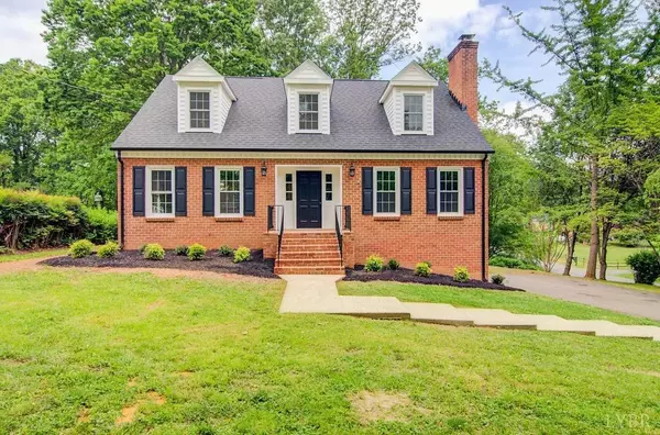 256 Locksley Place, Forest, VA 24551