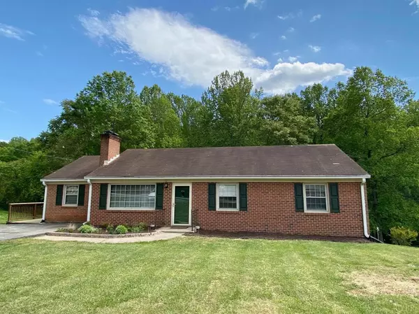 454 Seminole DR, Madison Heights, VA 24572