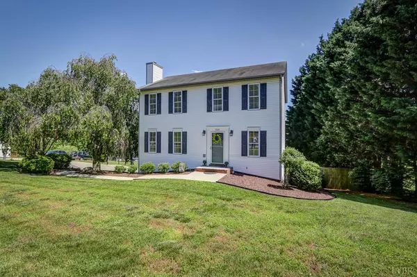 1525 Mountain View RD, Vinton, VA 24179