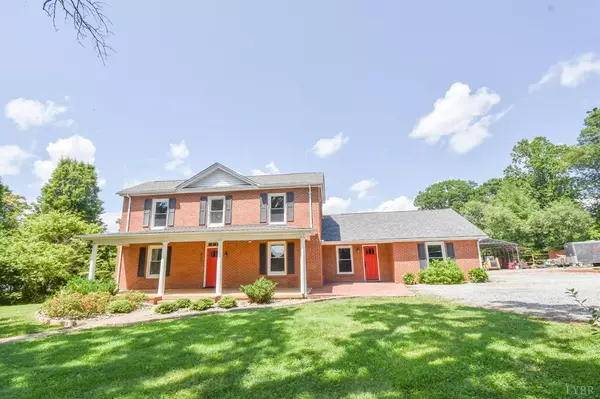 1996 Coolwell RD, Madison Heights, VA 24572