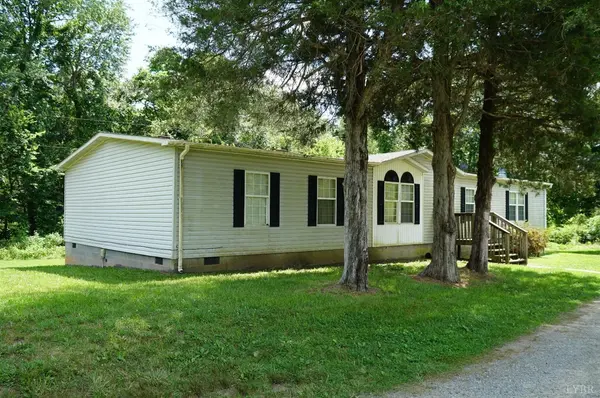 2109 Hog Wallow RD, Nathalie, VA 24577