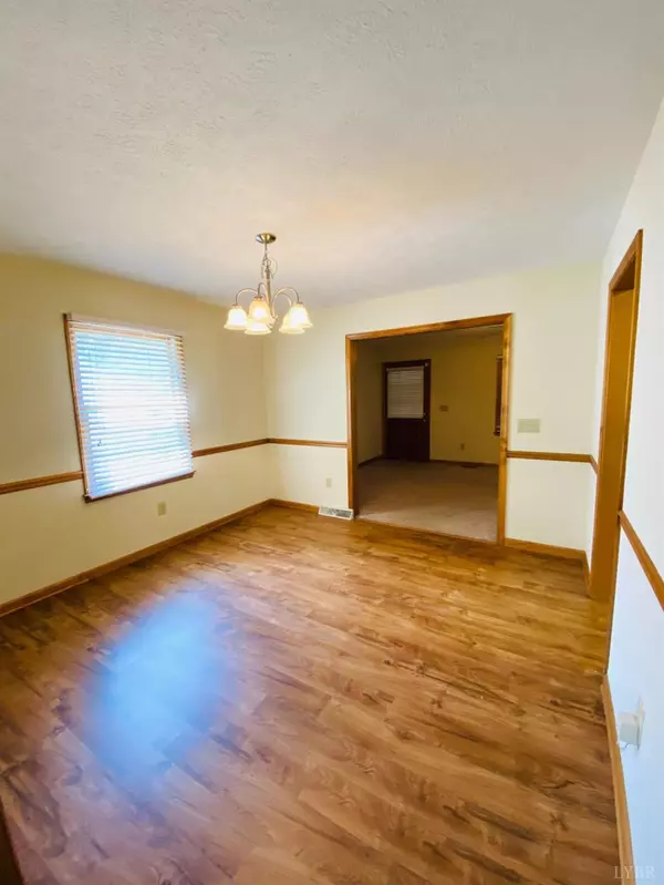 South Boston, VA 24592,1096 Ash AVE