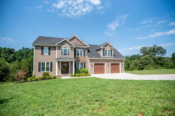 1321 Abalone Bluff DR, Forest, VA 24551