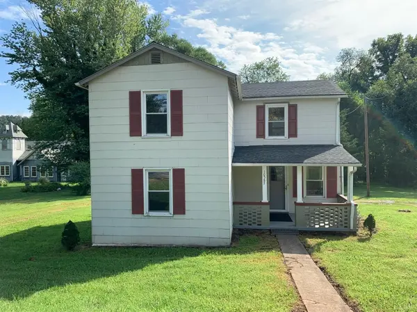 10587 Lee Jackson HWY, Big Island, VA 24526