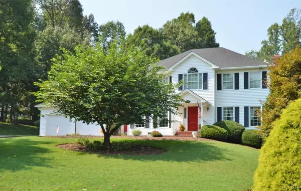 1184 Shadow Peak RD, Forest, VA 24551