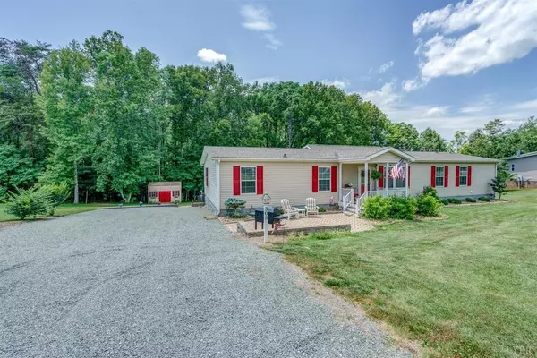 Penhook, VA 24137,309 Lakeside RD