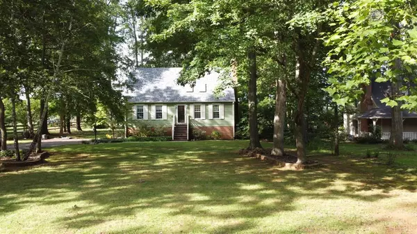 Forest, VA 24551,208 Shady Oak LN