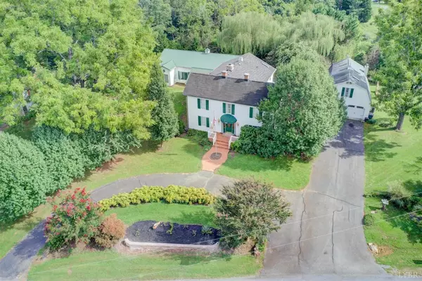 114 Pleasure Point DR, Goodview, VA 24095