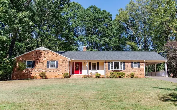 404 Ramblewood RD, Forest, VA 24551