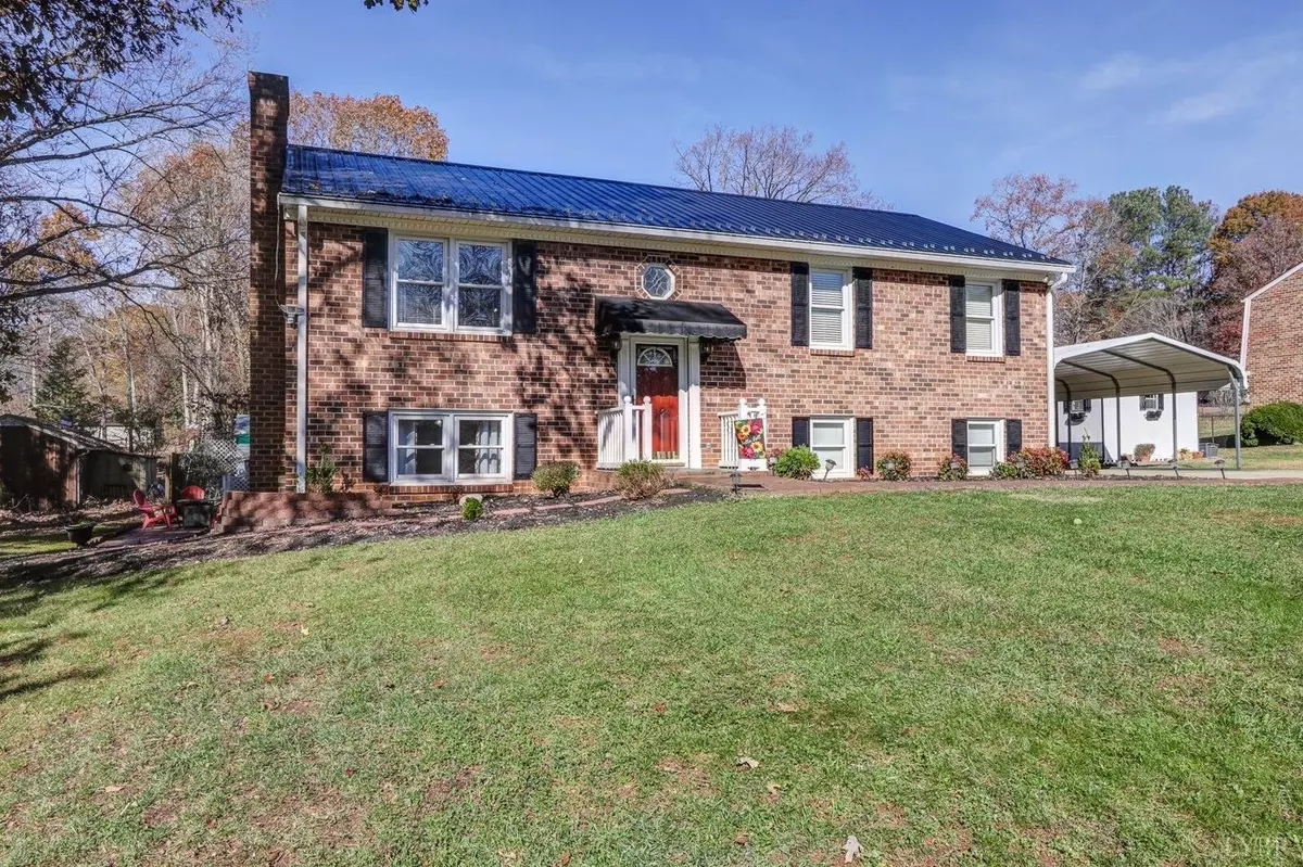 Madison Heights, VA 24572,148 Forest DR