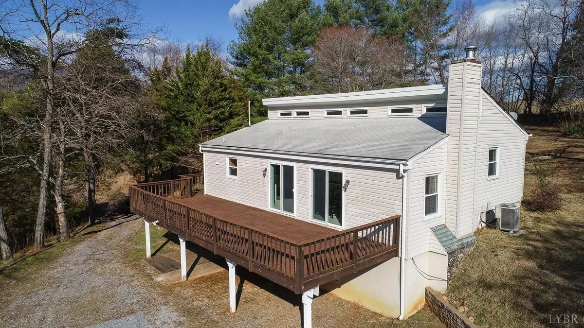 Big Island, VA 24526,1112 Twinleaf RD